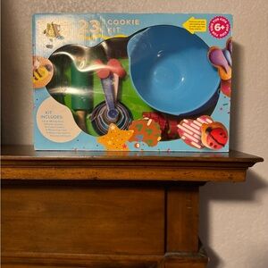 Tasty 23-Piece Cookie Kit with Blue Bowl